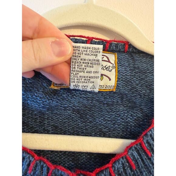 Vintage Heirloom Collectables Y2K Hearts Love Valentines Button Sweater Medium - Picture 5 of 9